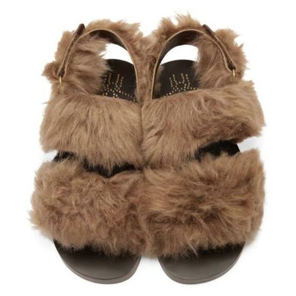 gucci slippers fur